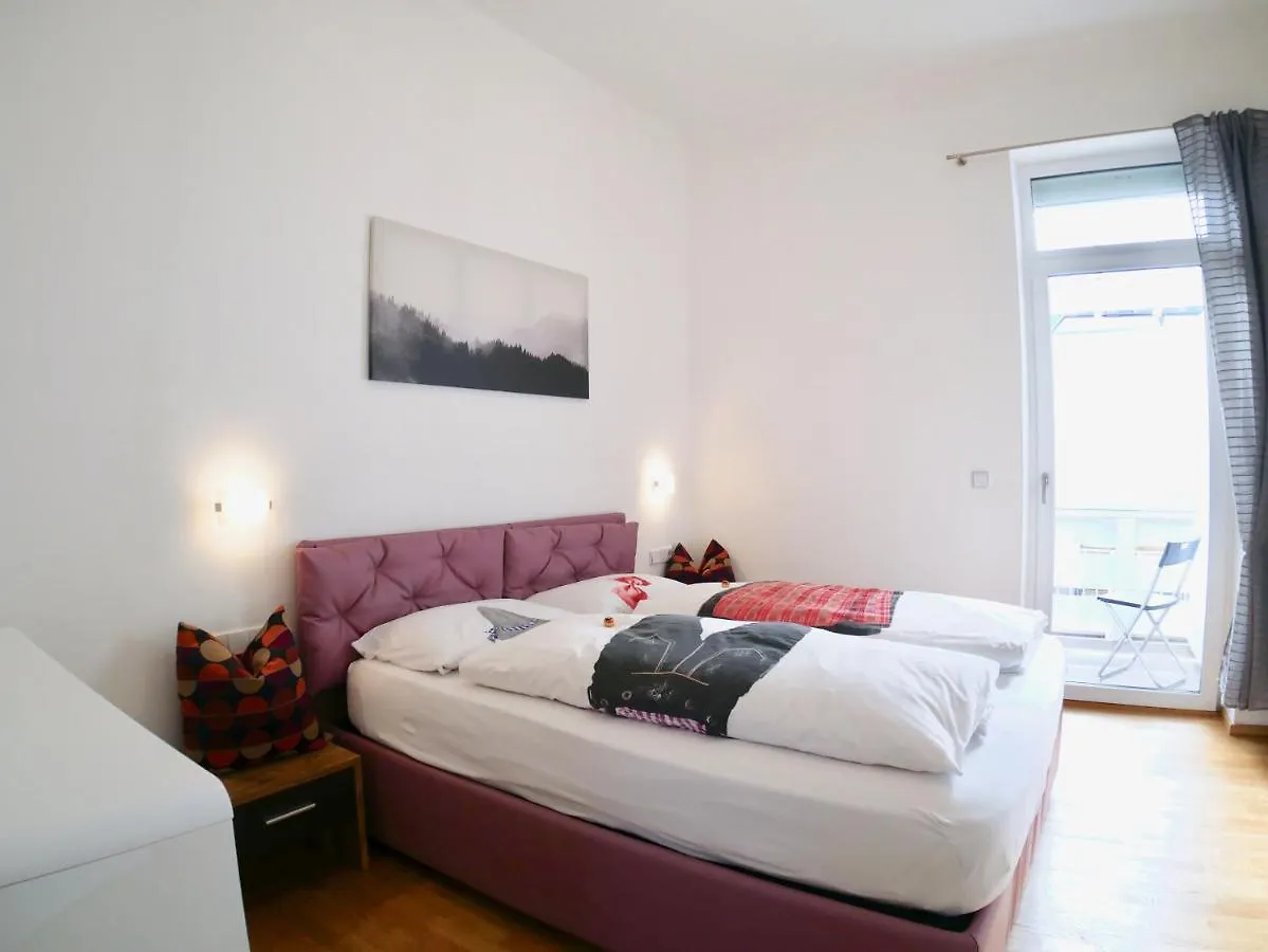 Apartment Suite Mutters Innsbruck