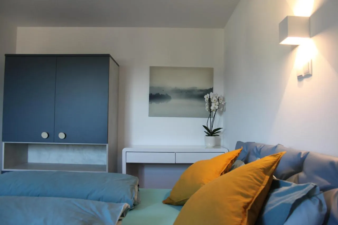 Suite Mutters Innsbruck Apartment